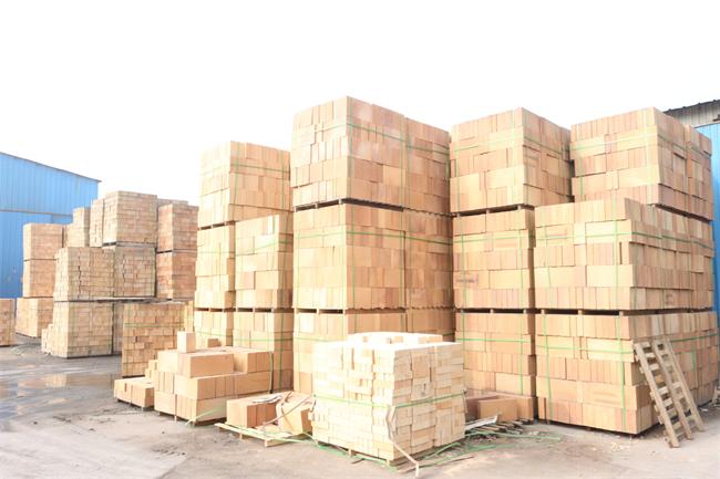 耐火砖淋水后能够直接使用吗 耐火砖淋水后能够直接使用吗