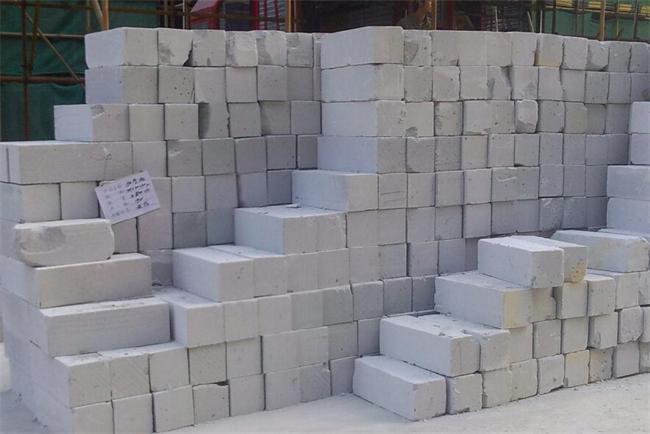 耐火水泥有哪些特性 耐火水泥有哪些特性